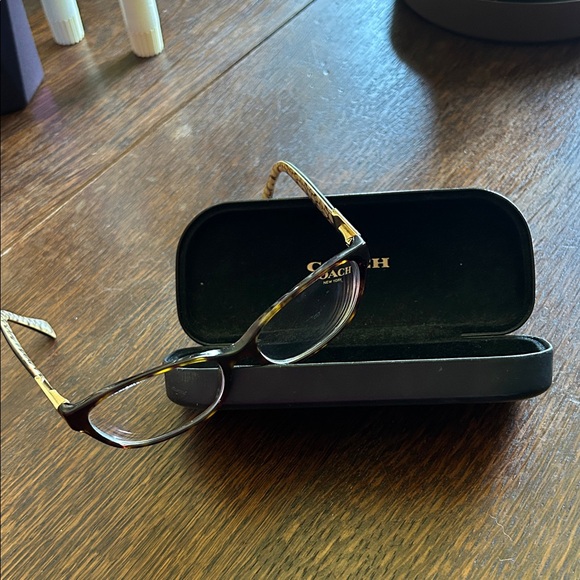 Coach Eyeglasses - Picture 1 of 8